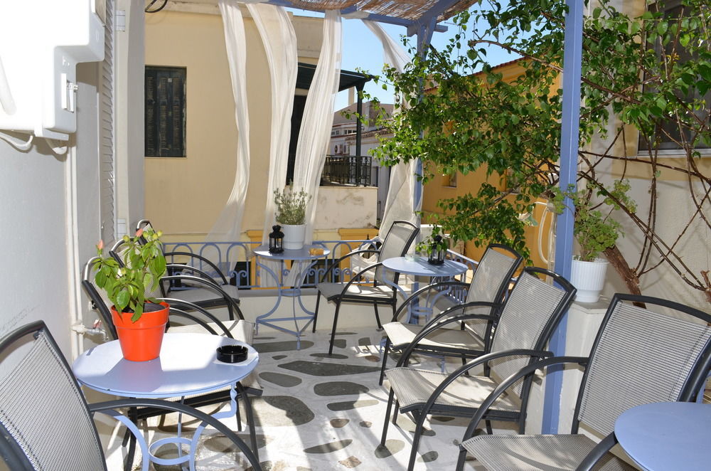 Hermes Rooms Tinos Bagian luar foto